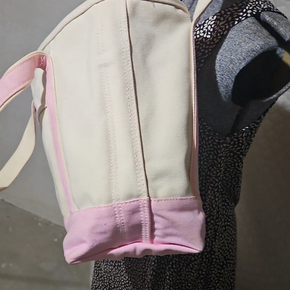 Lands' End canvas double handle tote - Picture 6 of 11